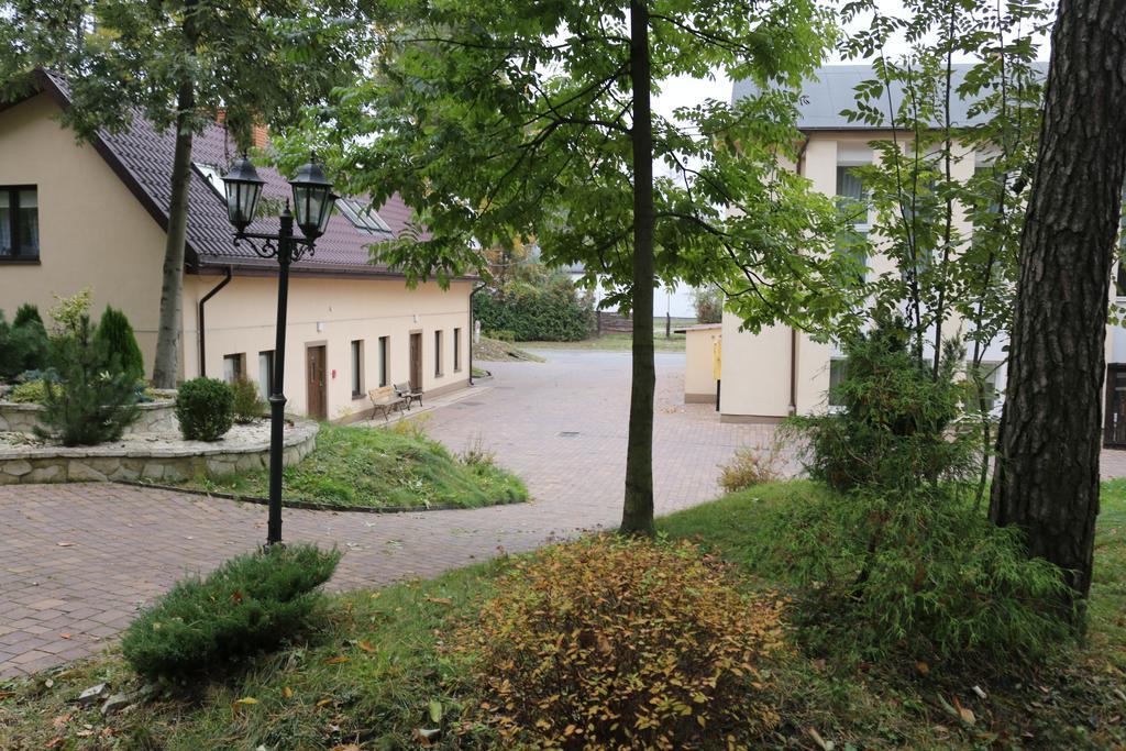 Hotel Lachowka Krepiec Exterior photo