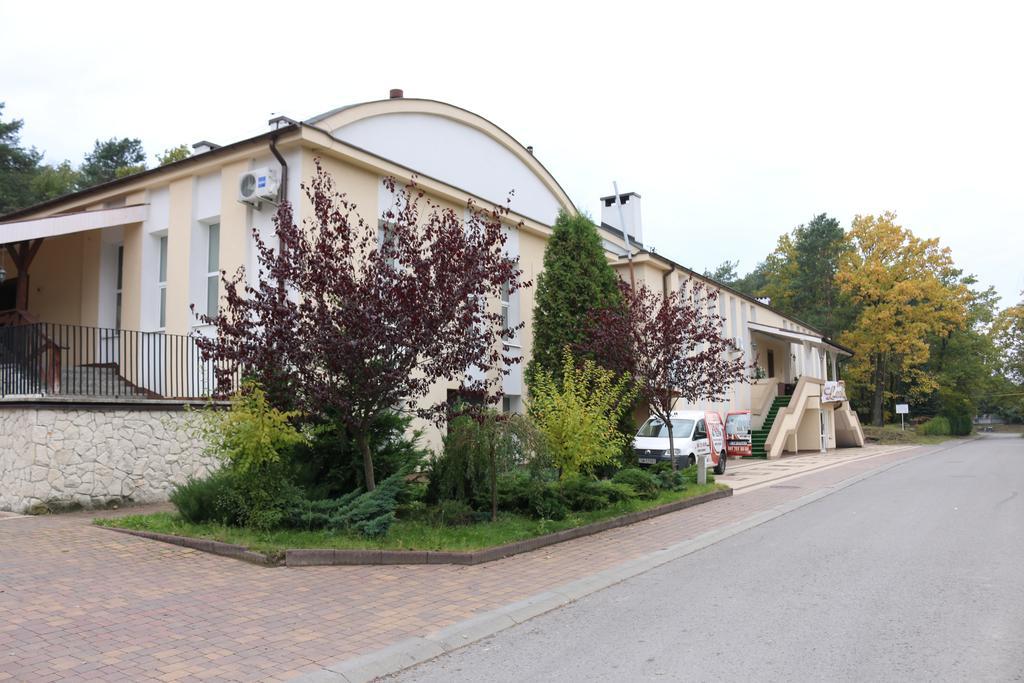 Hotel Lachowka Krepiec Exterior photo